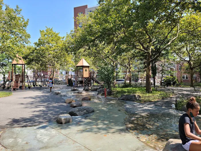 Sperandeo Brothers Playground Picture 6