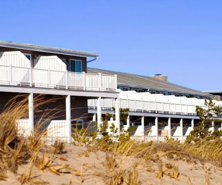 Sea Crest Resort
