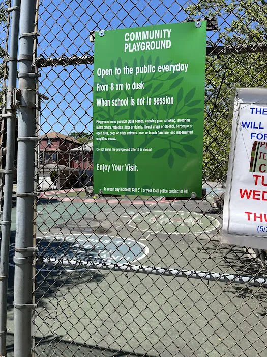 Queens School Park Gym Picture 3