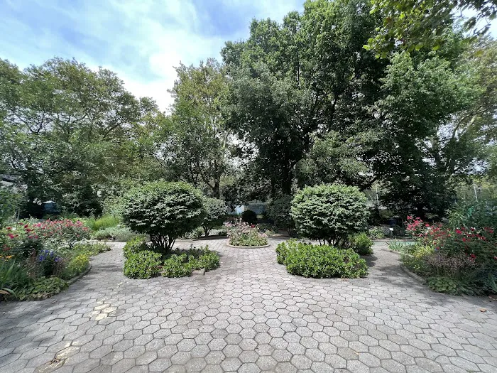 Highland Park Community Garden Picture 9
