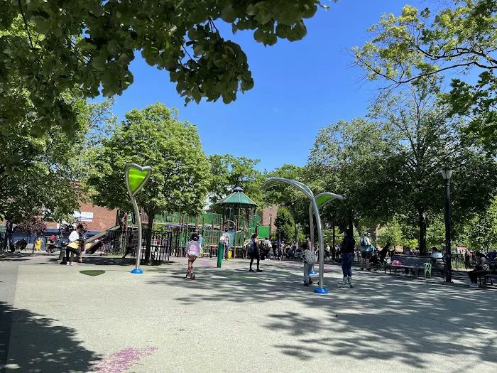 Travers Park Picture 2