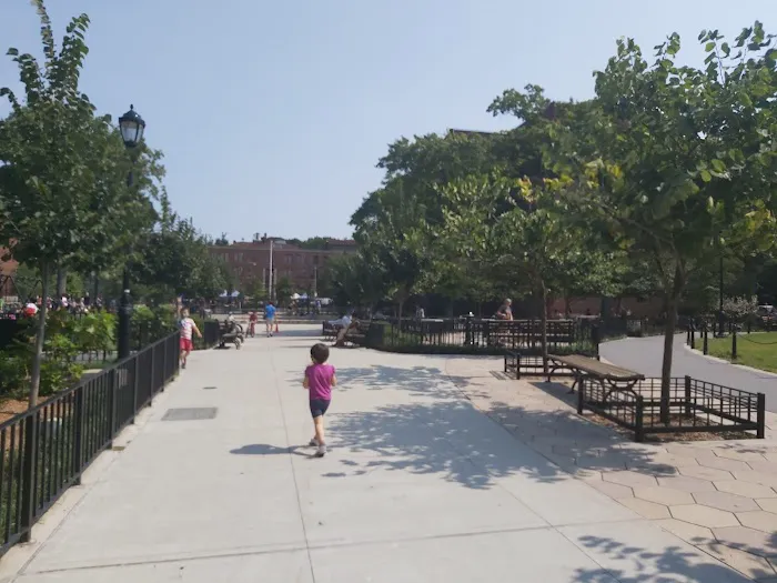 Travers Park Picture 7