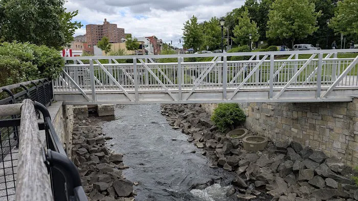 Saw mill river Picture 4