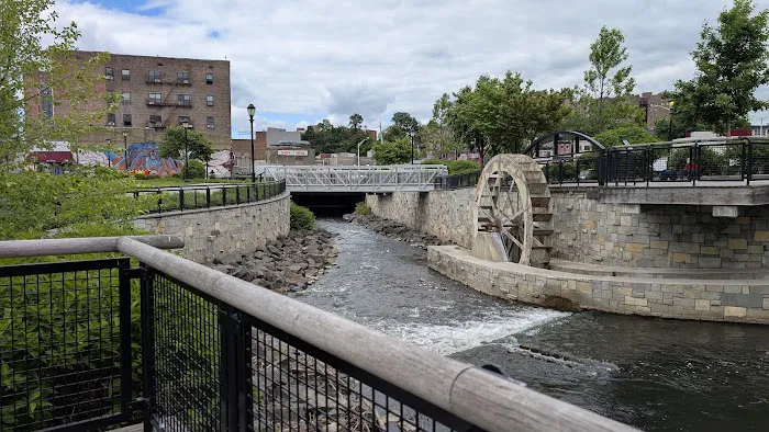 Saw mill river Picture 1