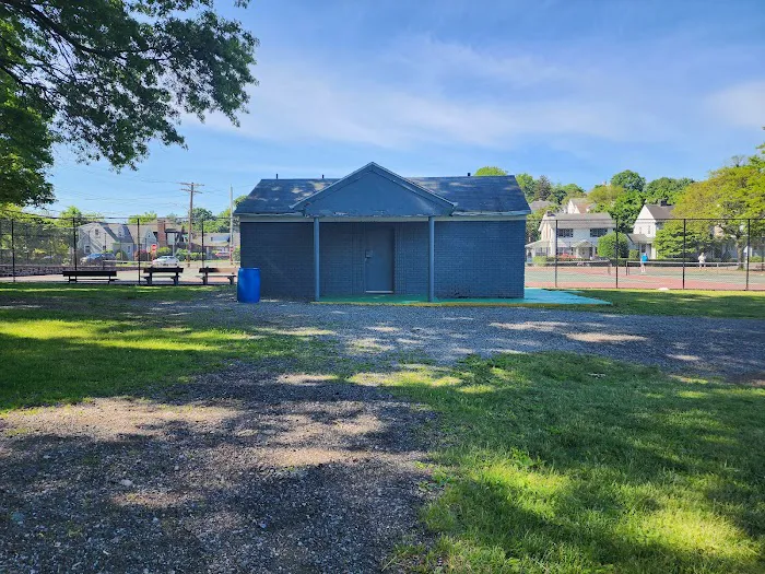 Kinsley Park Picture 5