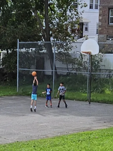 Kinsley Park Picture 1
