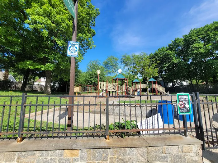 Kardash Park Picture 1