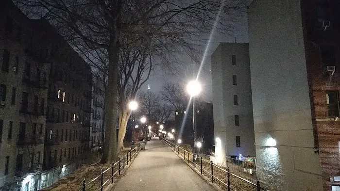 Aqueduct Walk Picture 5