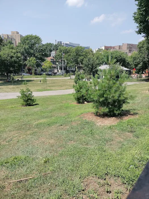 Devoe Park Picture 5