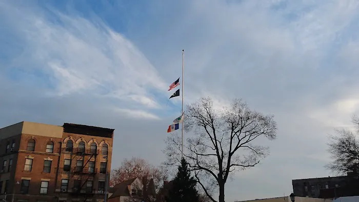 McKinley Square Picture 3