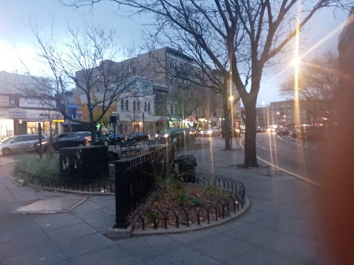 Beatty Plaza Picture 5