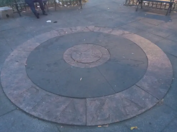 Beatty Plaza Picture 4