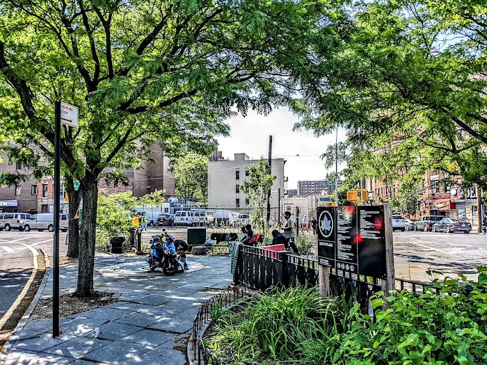 Beatty Plaza Picture 7