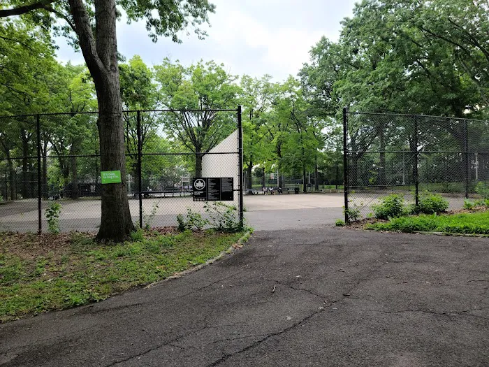 Claremont Park Picture 8