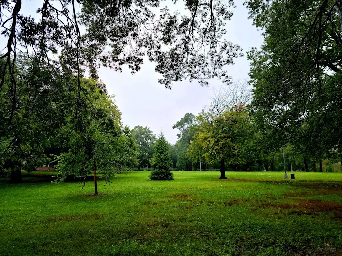 Claremont Park Picture 7