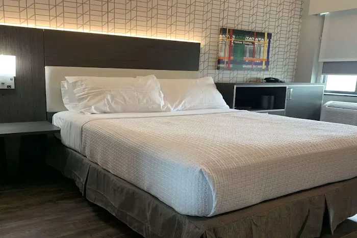 Best Western Plus City Line Hotel Picture 1