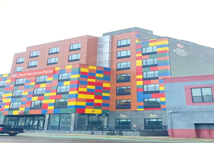 Best Western Plus City Line Hotel Picture 9