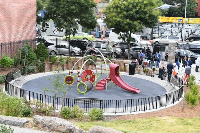 Estella Diggs Park Picture 4