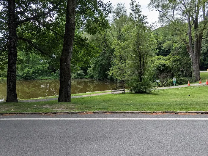 Audrey Hochberg Pond Preserve Picture 1