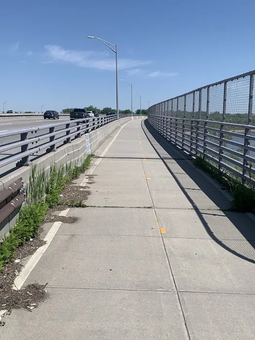 Paerdegat Basin Bridge Walking Path Picture 2