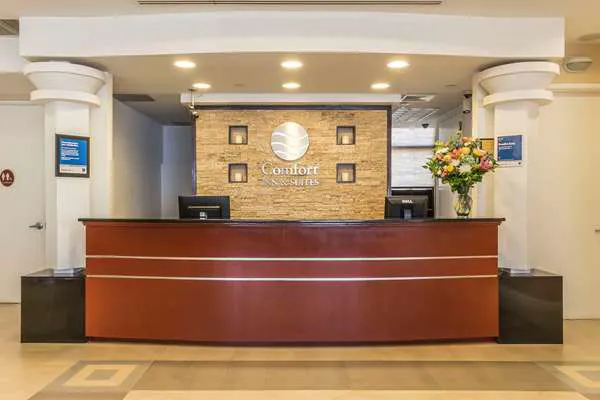 Comfort Inn & Suites LaGuardia Airport Picture 5