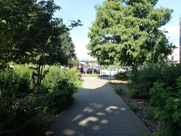 Jewel Square Picture 1