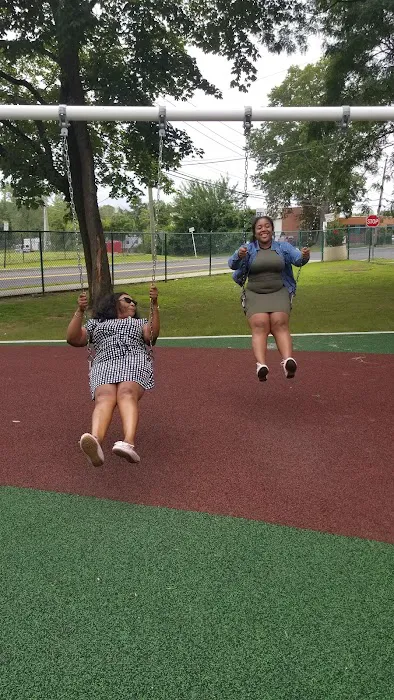Wilding Park Picture 2