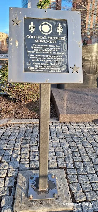 Gold Star Mothers Memorial Picture 2
