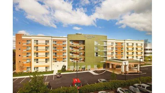Courtyard Yonkers Westchester County Picture 1