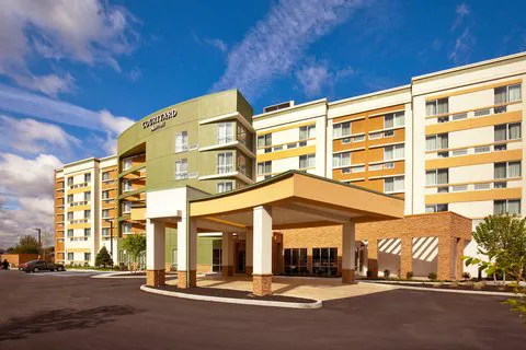 Courtyard Yonkers Westchester County Picture 3