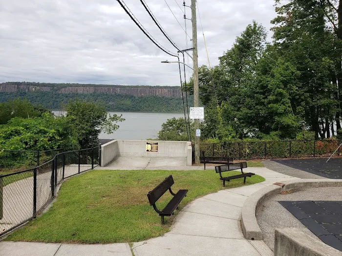Hudson Fulton Memorial park Picture 8