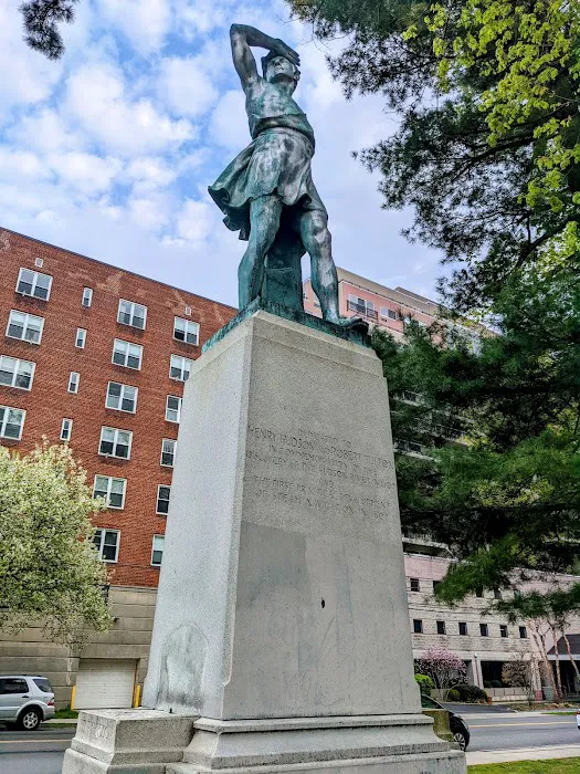 Hudson Fulton Memorial park Picture 6