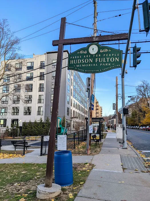 Hudson Fulton Memorial park Picture 1