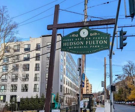 Hudson Fulton Memorial park