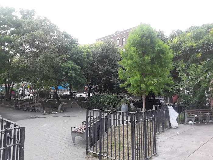 Mount Hope Playground Picture 8