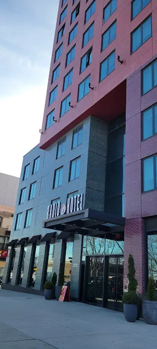 Mc Nally Plaza Picture 3