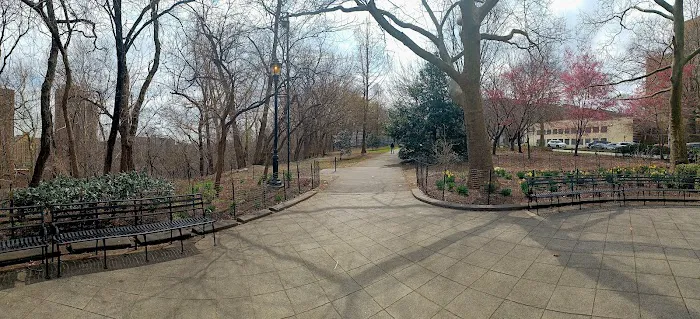 Juan Bosch Plaza Picture 4