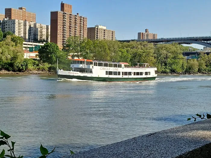 Harlem River Drive Greenway Picture 4