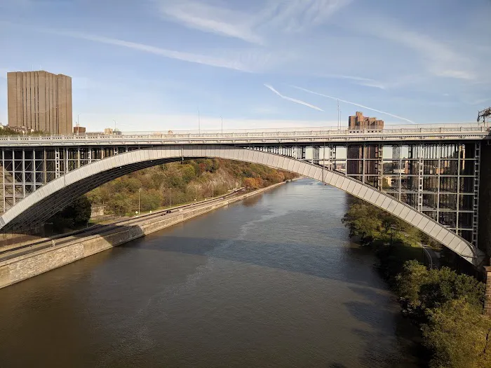 Harlem River Park Picture 10