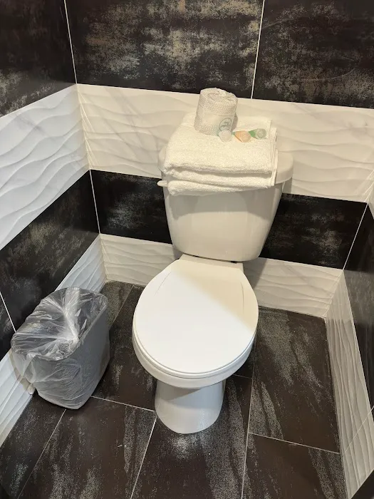 Willis suites Picture 4