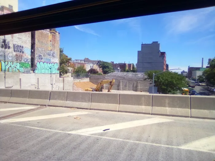 Pulaski Park Picture 4