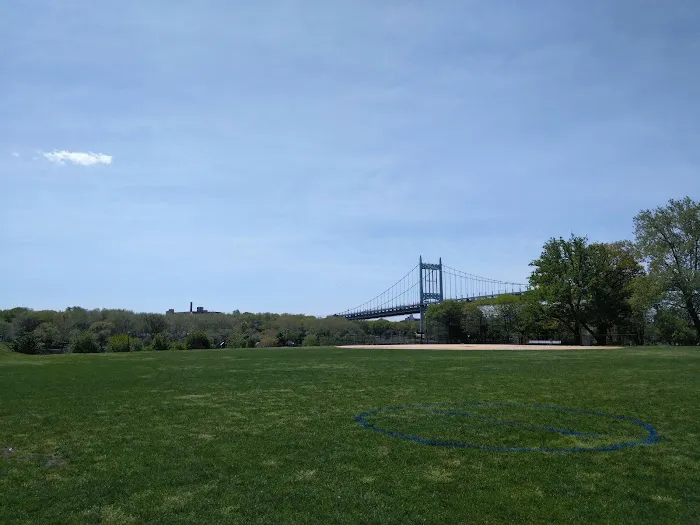 Randalls Island, Kantor Fields Picture 2