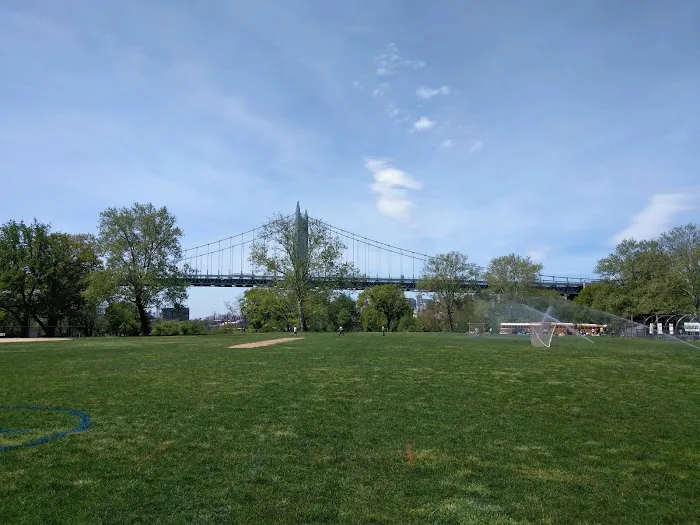 Randalls Island, Kantor Fields Picture 5