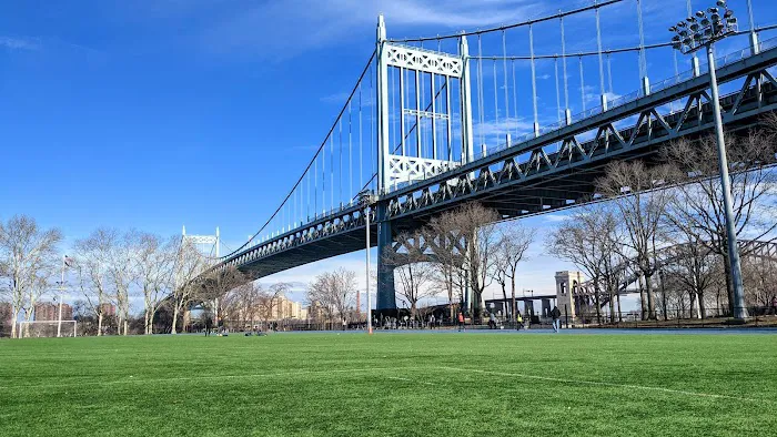 Astoria Park Picture 5