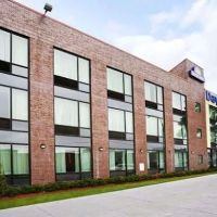 Days Inn by Wyndham Bronx Near Stadium ico
