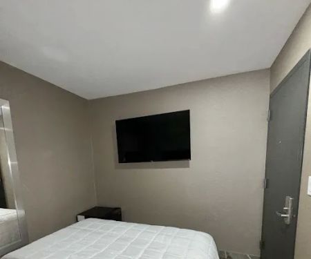 Diamond suites