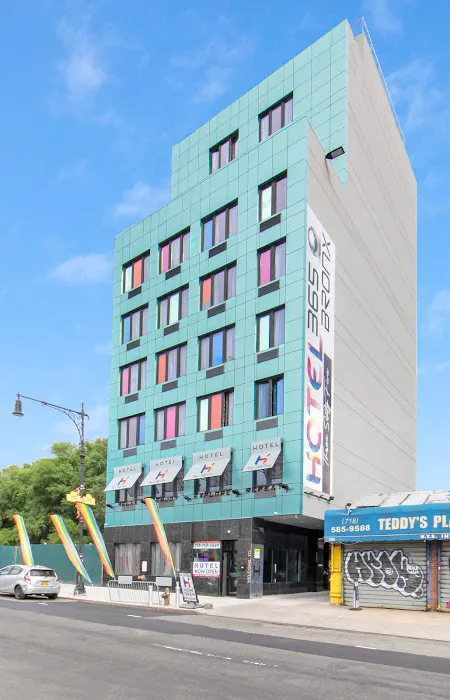 Hotel 365 Bronx Picture 4