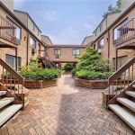 Live Oaks Condo
