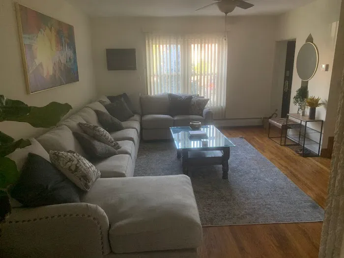 ViNYC HomeRental Picture 6