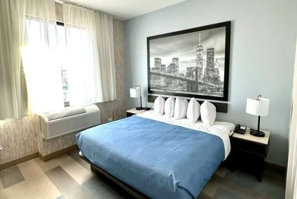 Super 8 by Wyndham Brooklyn Pennsylvania Ave Picture 3